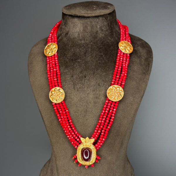 CRYSTAL RANI HAAR - Image 2