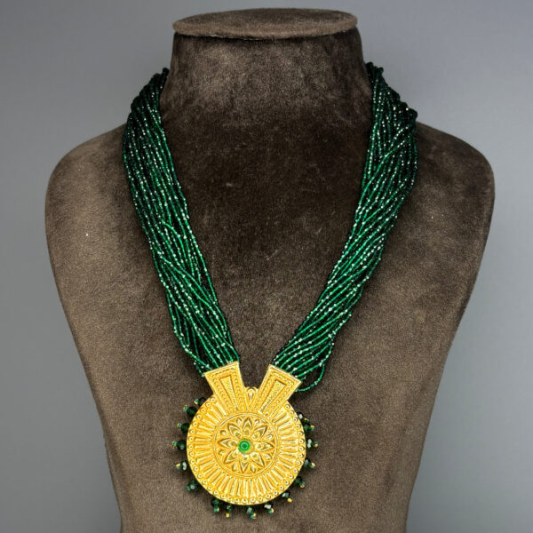 CRYSTAL RANI HAAR - Image 2