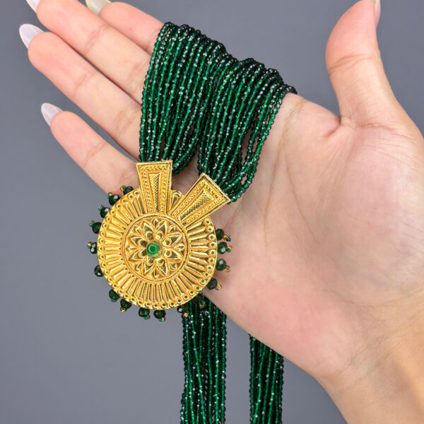 CRYSTAL RANI HAAR - Image 1