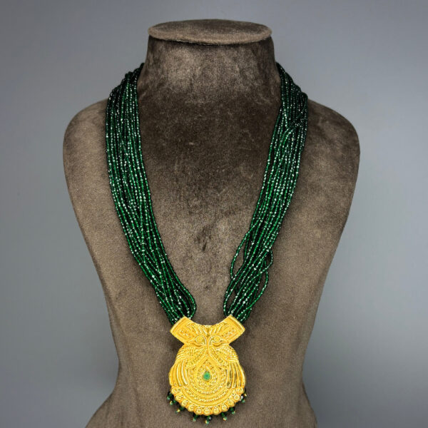 CRYSTAL RANI HAAR - Image 2
