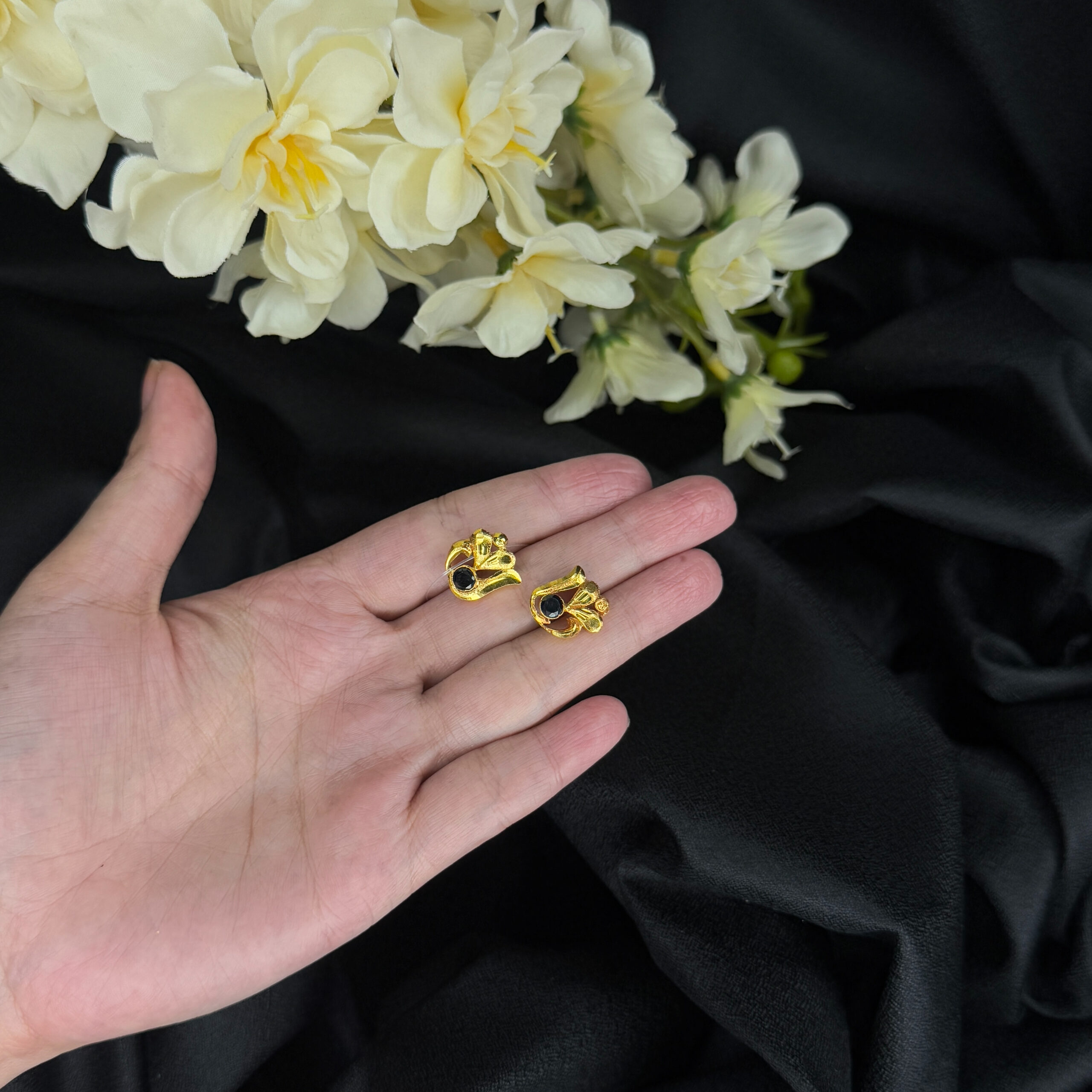 IMG_7179 GOLD EARRINGS - Image 1