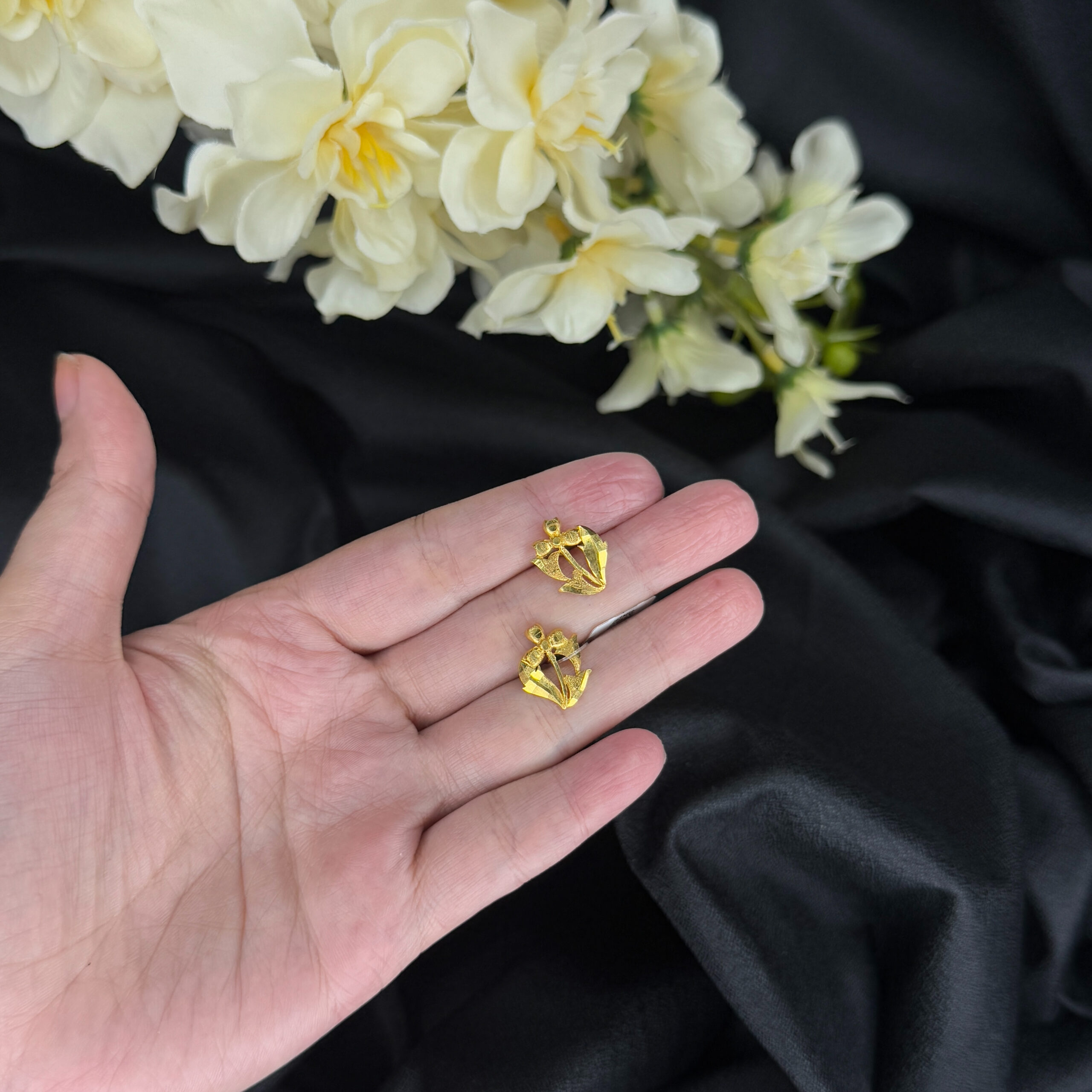 IMG_7182 GOLD EARRINGS - Image 1