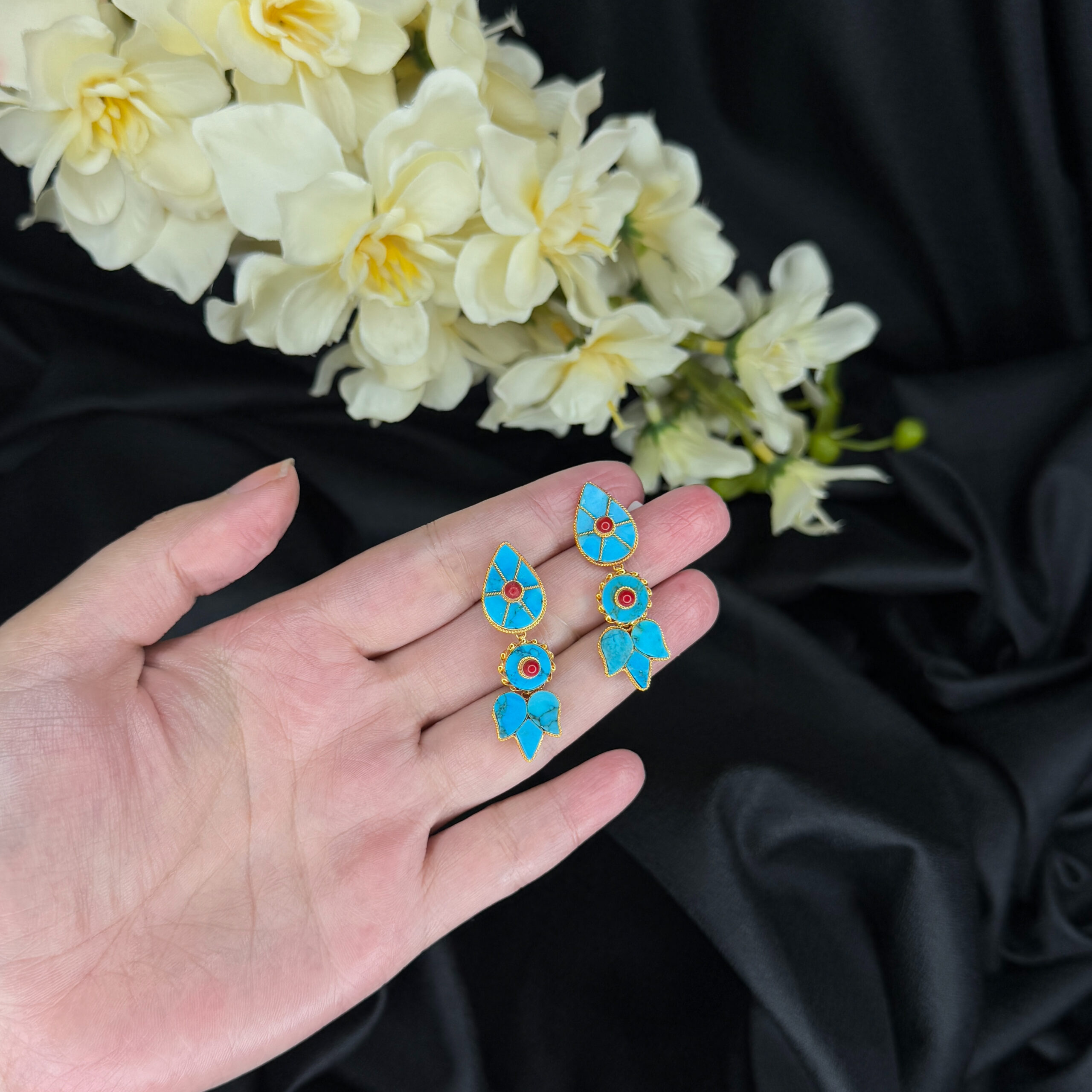 IMG_7196 GOLD EARRINGS - Image 1