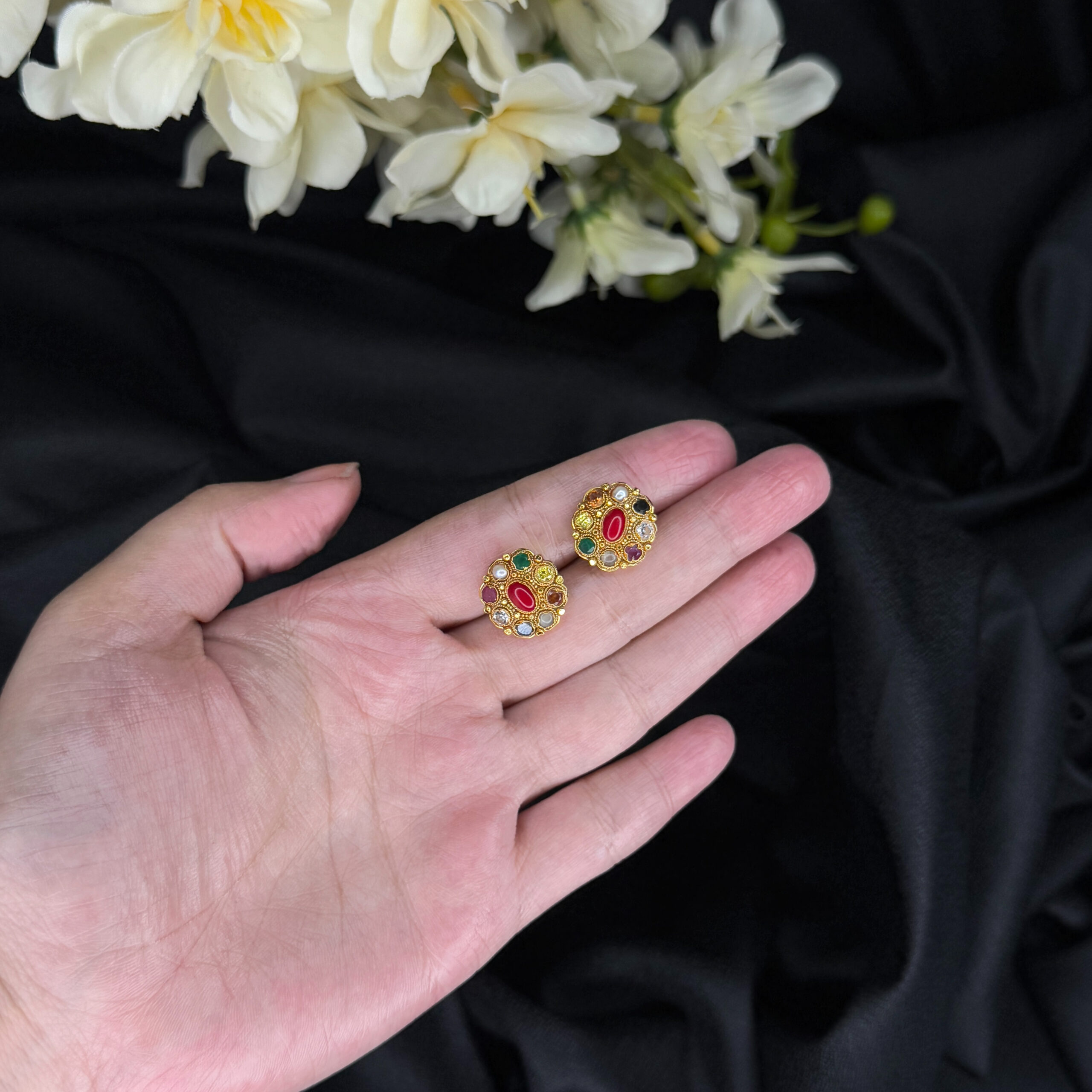 IMG_7208 GOLD EARRINGS - Image 1