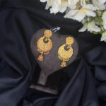 GOLD EARRINGS - Image 2