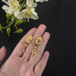 GOLD EARRINGS - Image 2