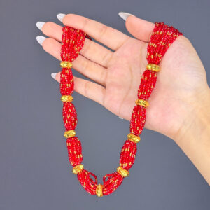 CRYSTAL HAAR