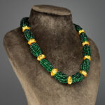 CRYSTAL HAAR - Image 2