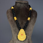 CRYSTAL HAAR - Image 2
