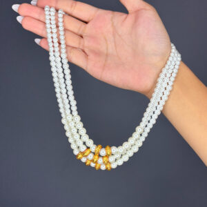 CRYSTAL HAAR