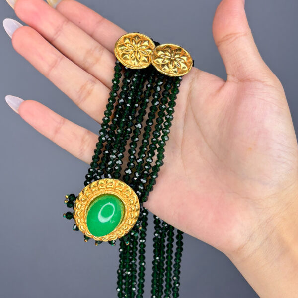 CRYSTAL RANI HAAR - Image 1