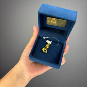 GOLD PENDENT