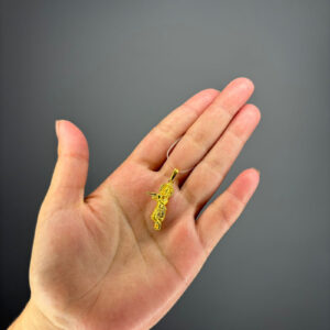 GOLD PENDENT