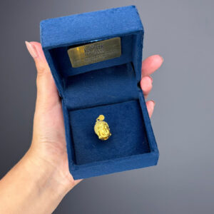 GOLD PENDENT