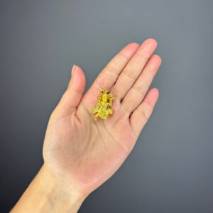 GOLD PENDENT