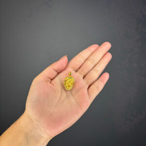 GOLD PENDENT
