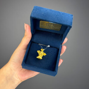 GOLD PENDENT