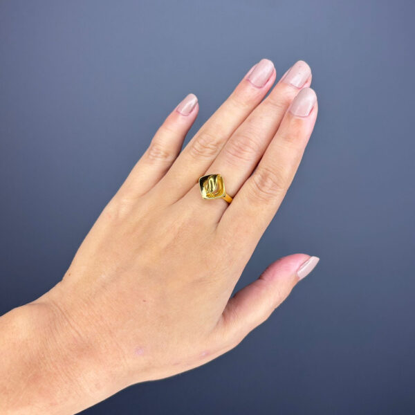 GOLD RING - Image 1