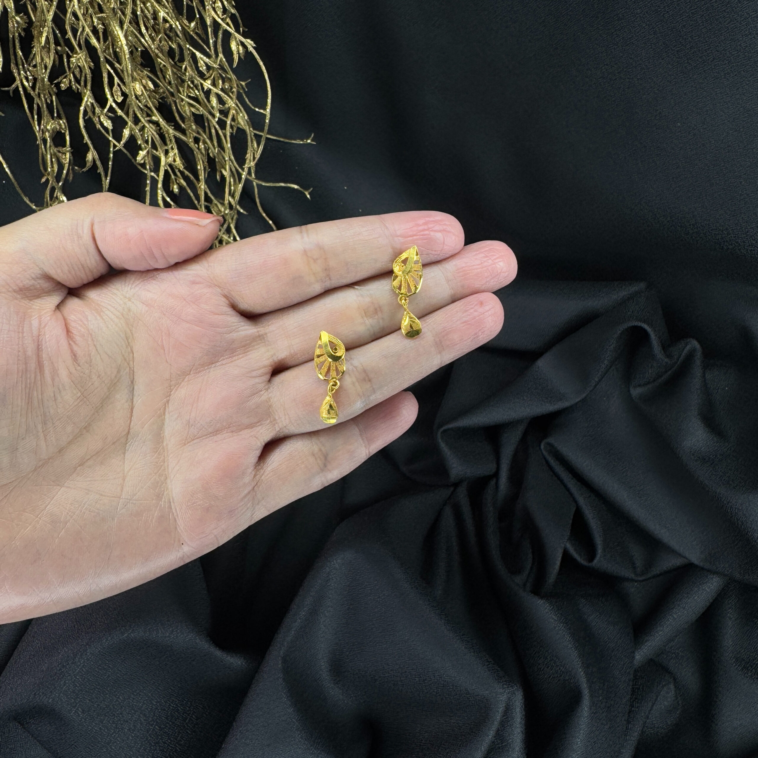 IMG_6998 GOLD EARRINGS - Image 1