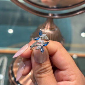 SILVER RING