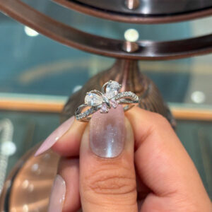 SILVER RING