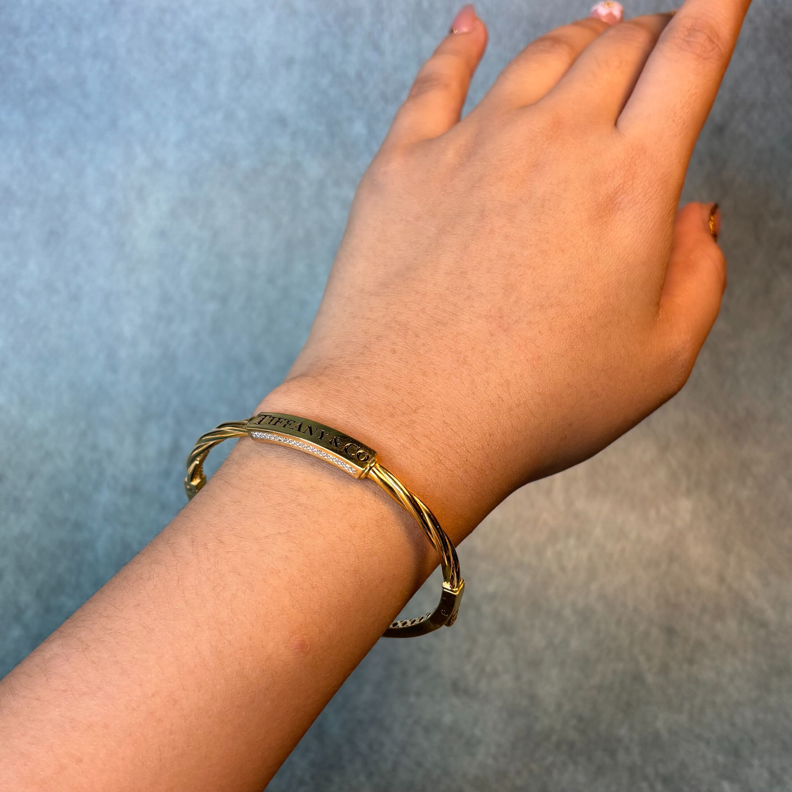 IMG_3391 9KT BANGLE - Image 1