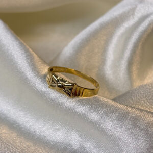 9KT RING