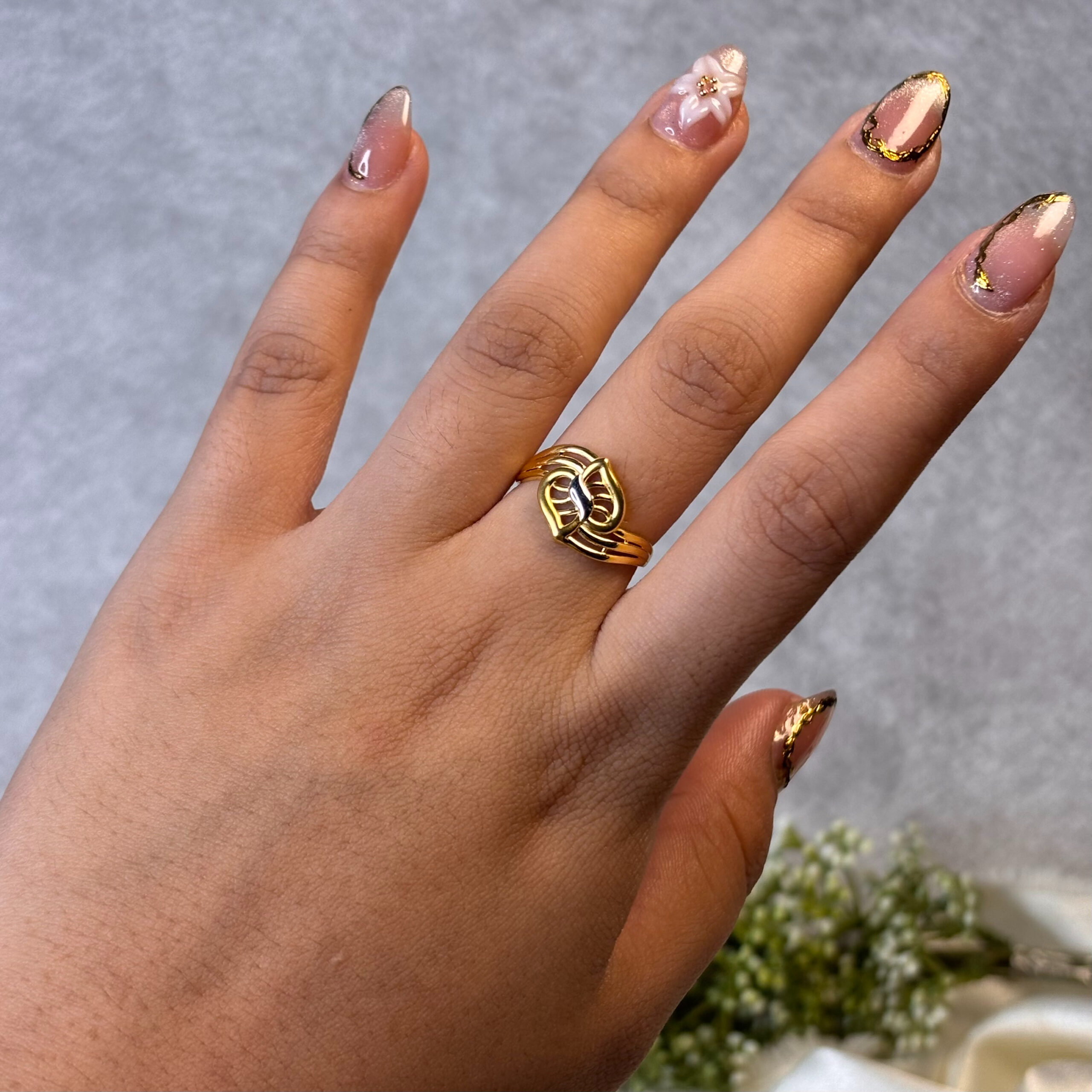 IMG_3641 9KT RING - Image 1
