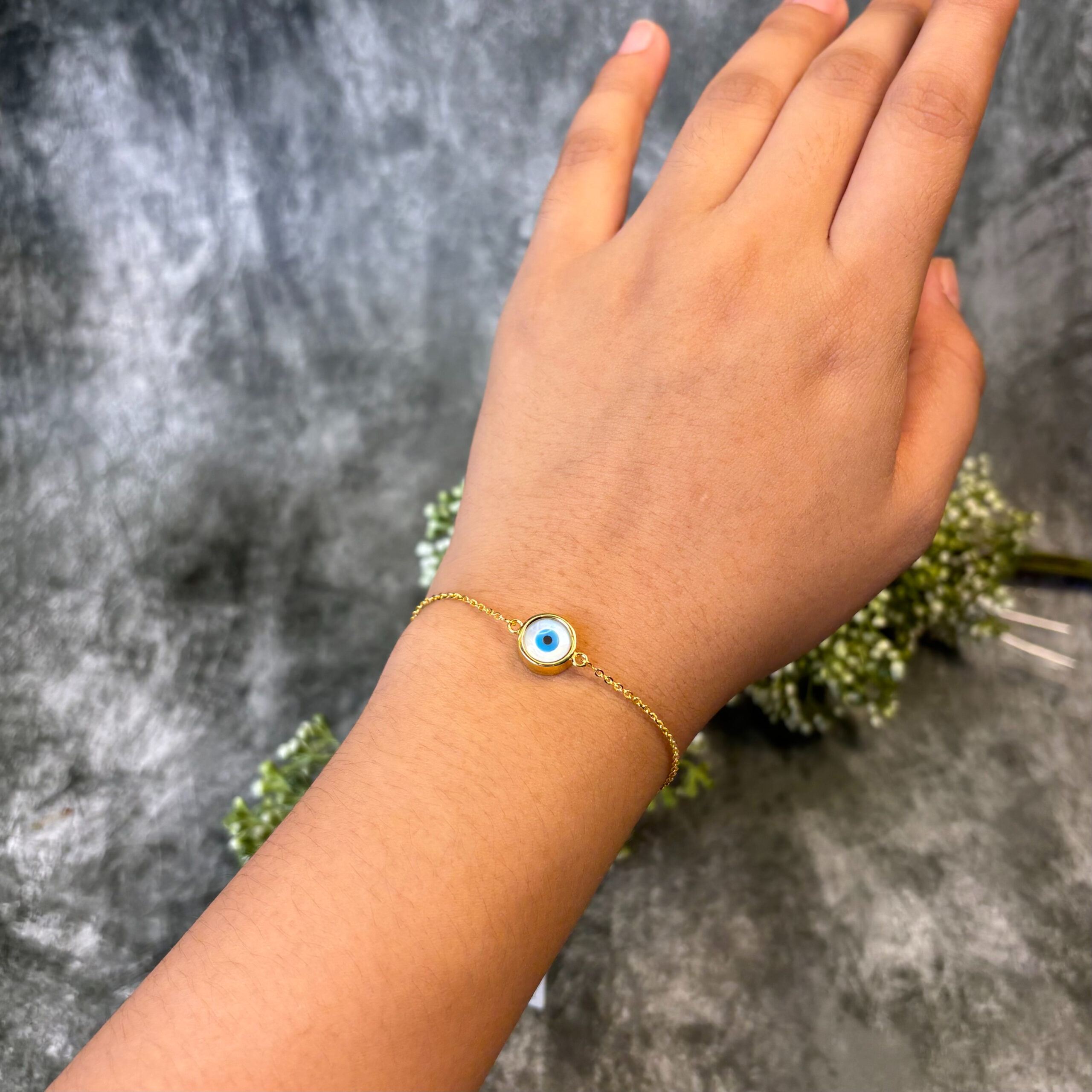 BRACELET ( 18KT GOLD)