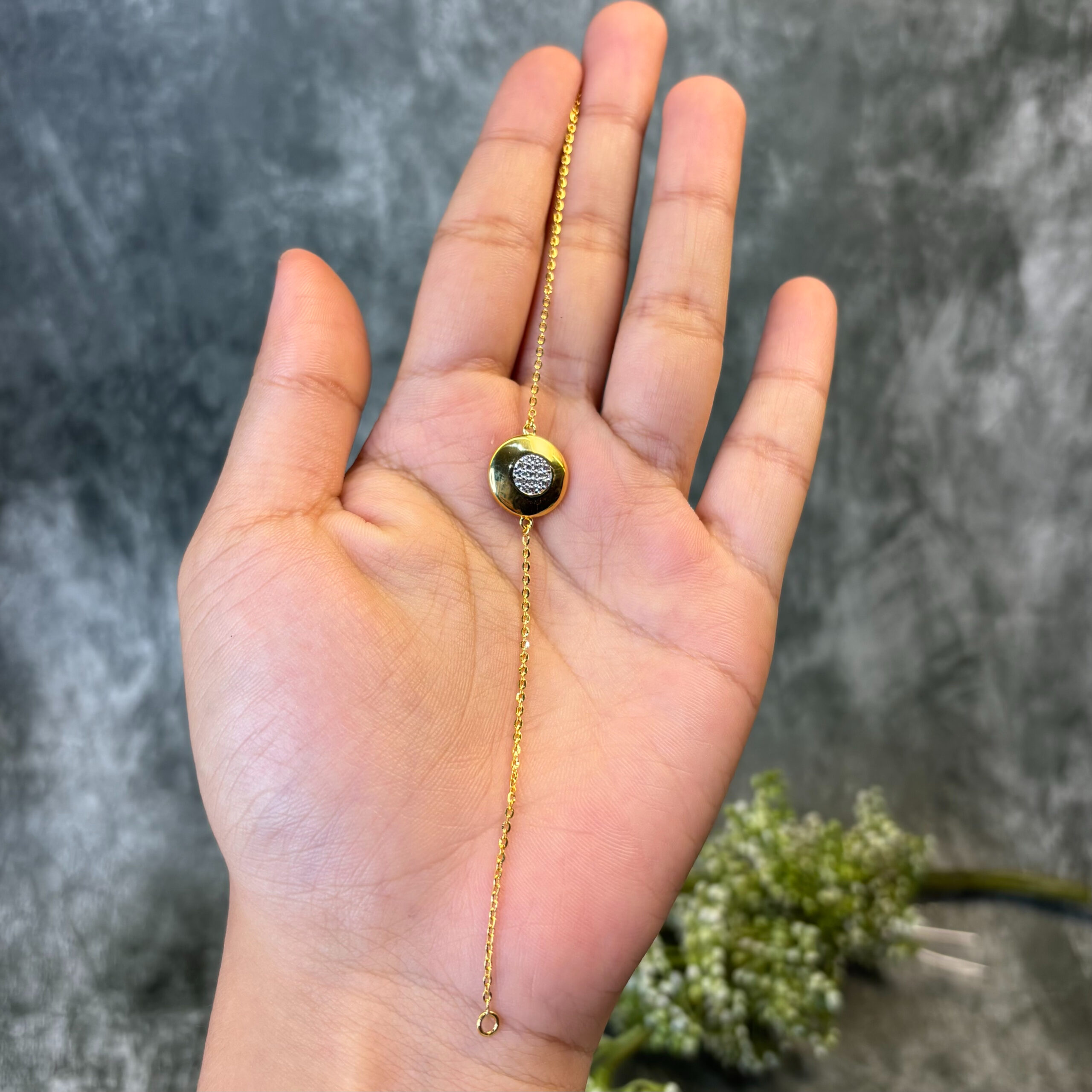 BRACELET ( 18KT GOLD)