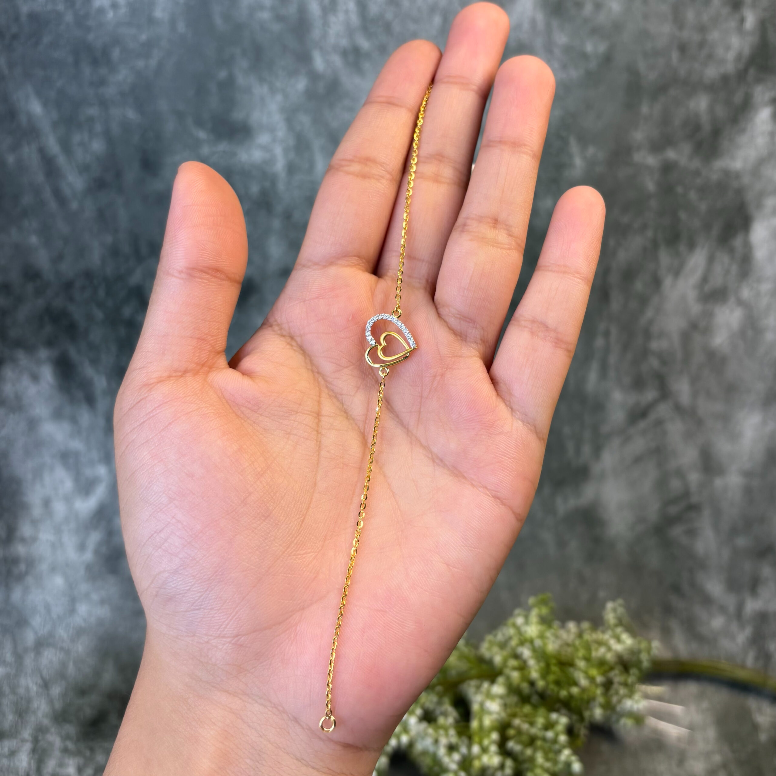 BRACELET ( 18KT GOLD)