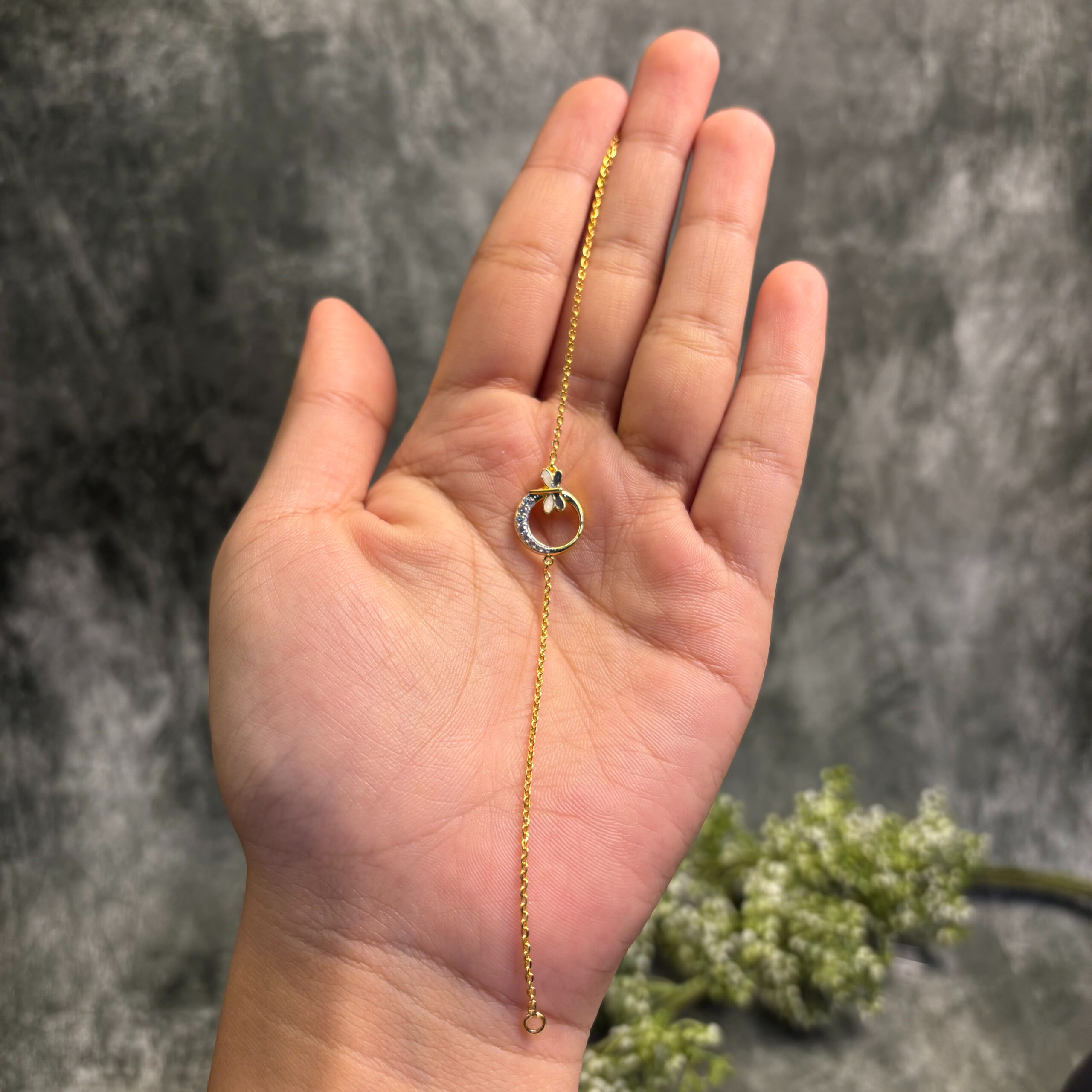 BRACELET ( 18KT GOLD)