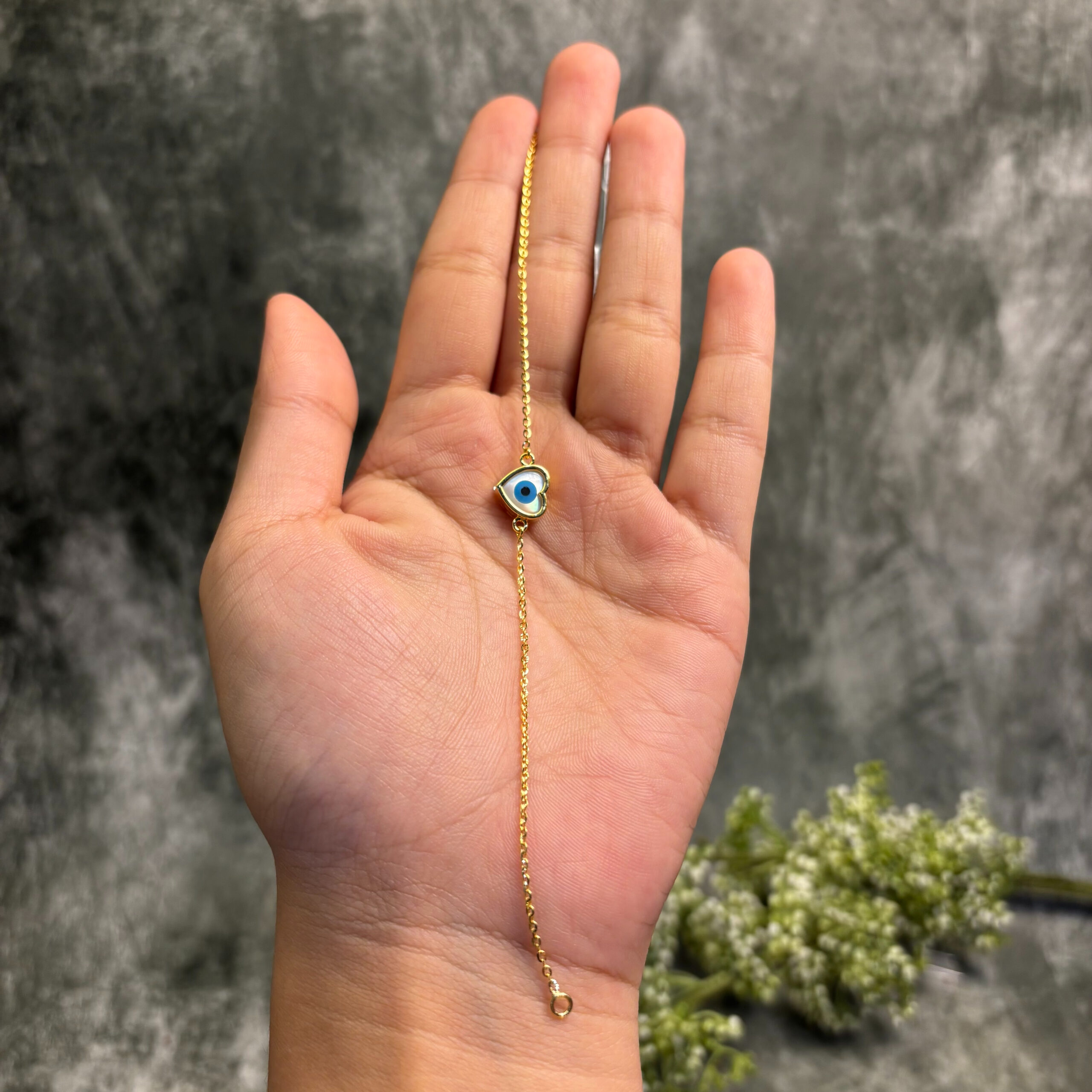 BRACELET ( 18KT GOLD)