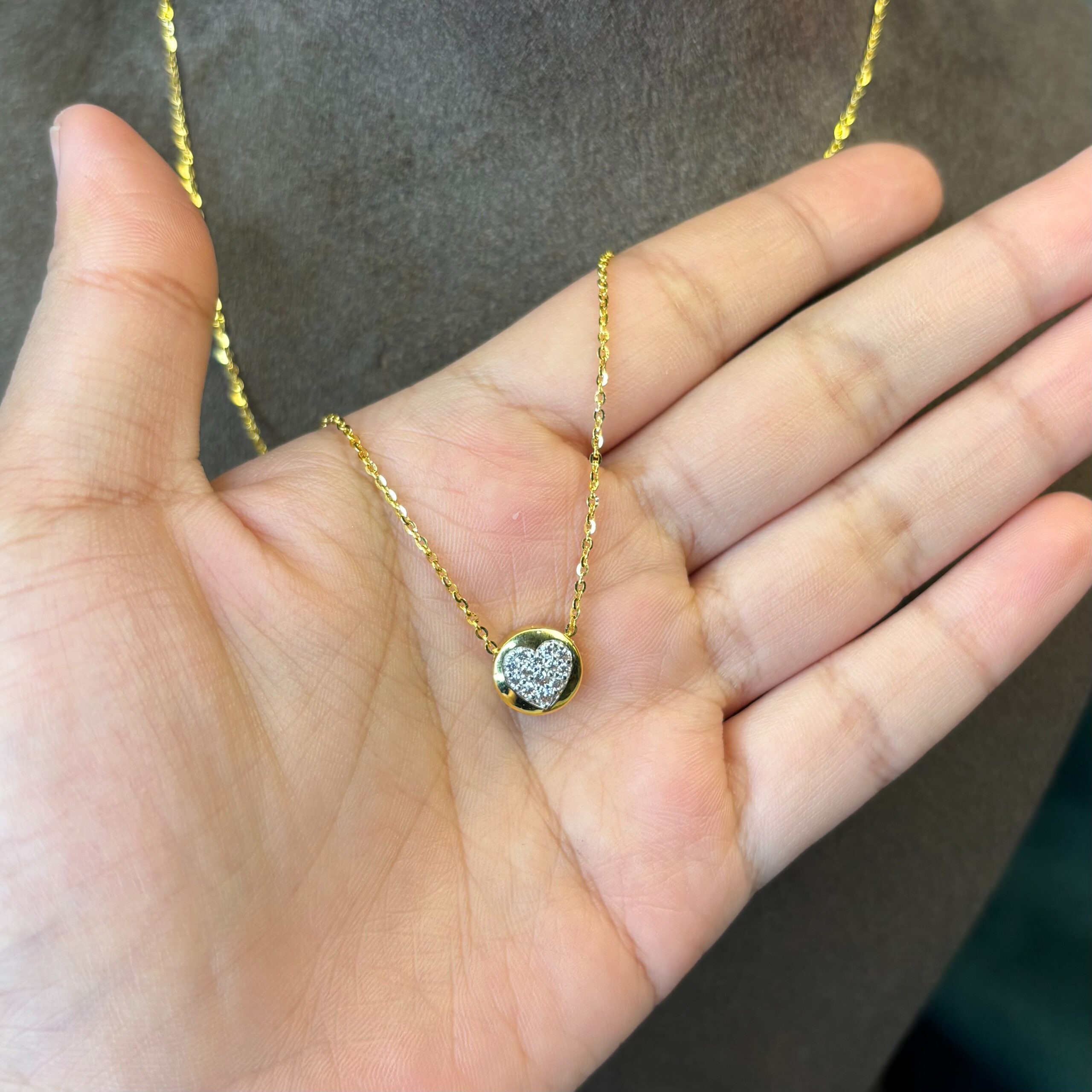 LADIES CHAIN ( 18KT GOLD)