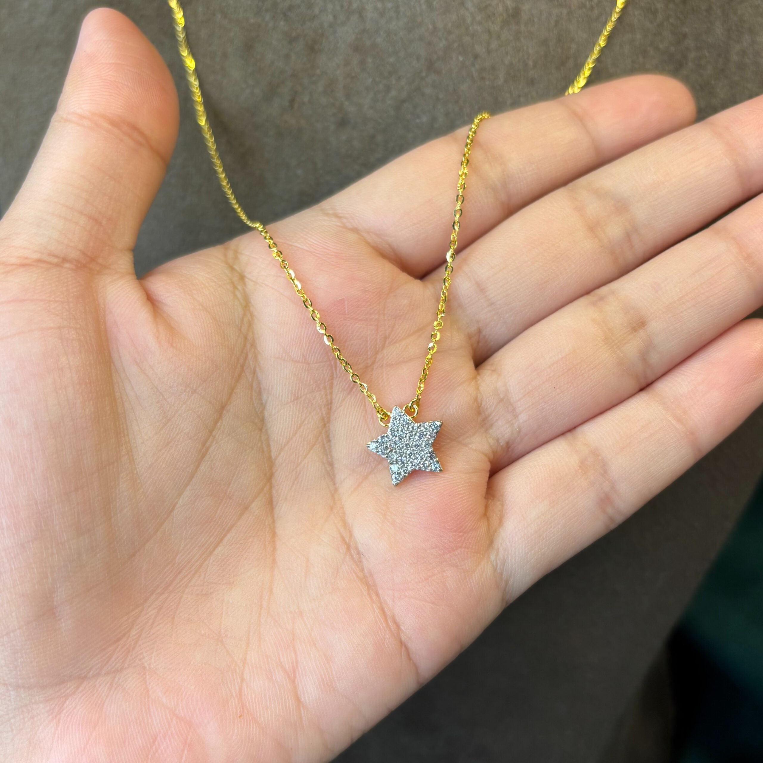 LADIES CHAIN ( 18KT GOLD)
