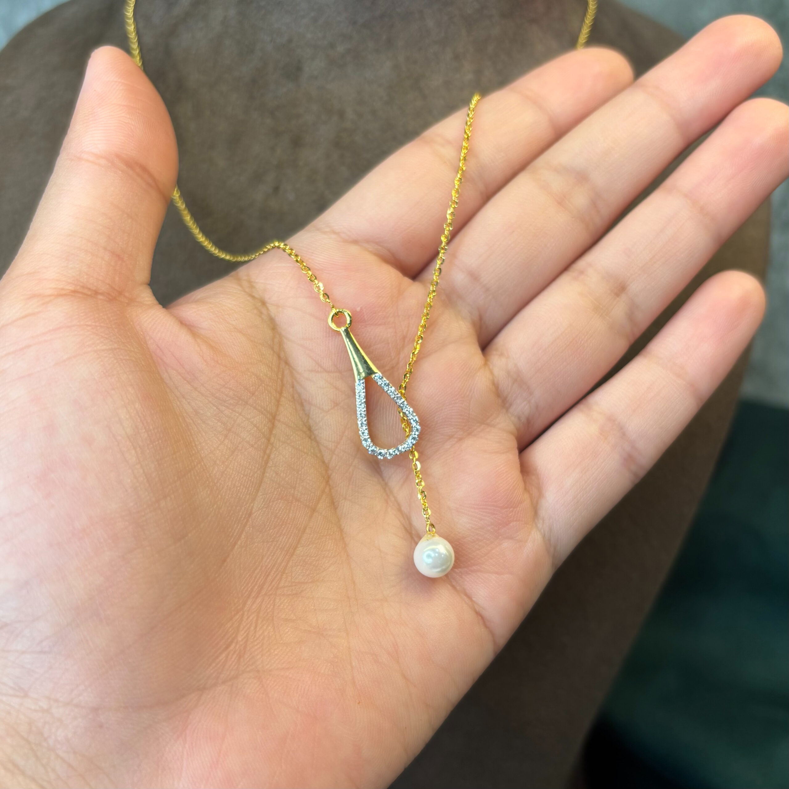 LADIES CHAIN ( 18KT GOLD)