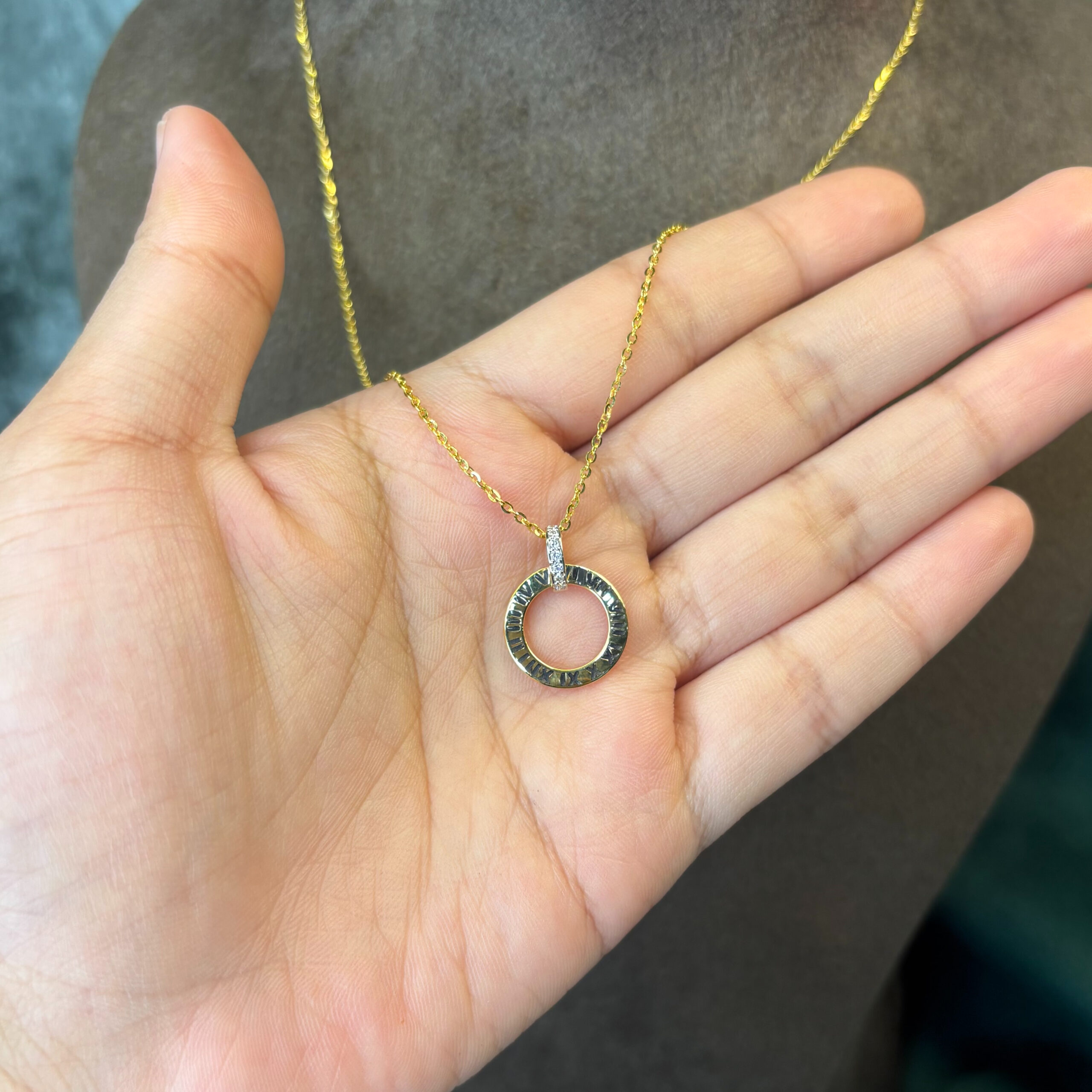 LADIES CHAIN ( 18KT GOLD)