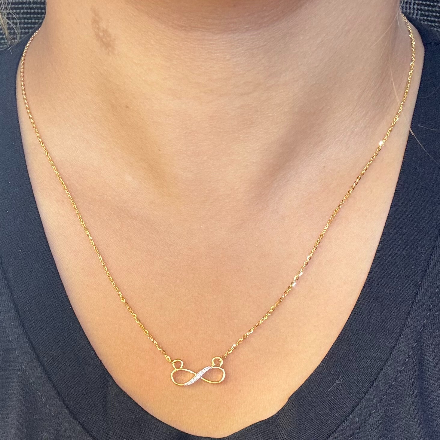 LADIES CHAIN ( 18KT GOLD)