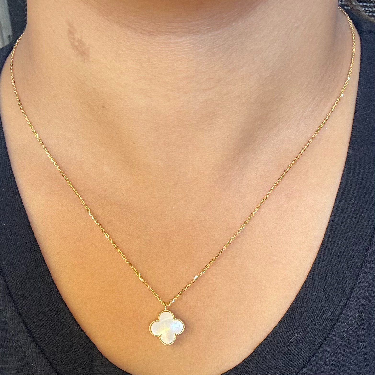 LADIES CHAIN ( 18KT GOLD)