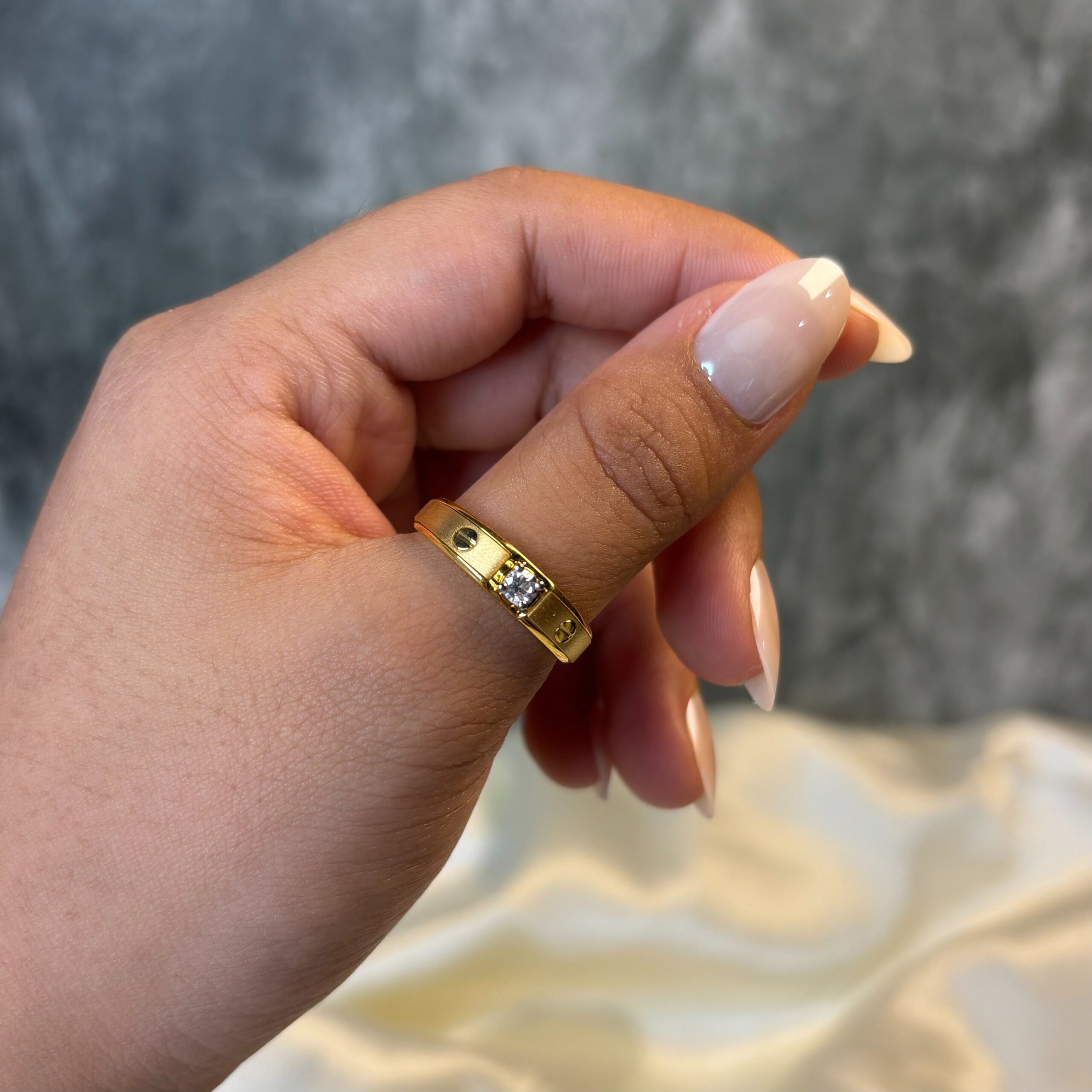 MEN'S RING ( 22KT GOLD)