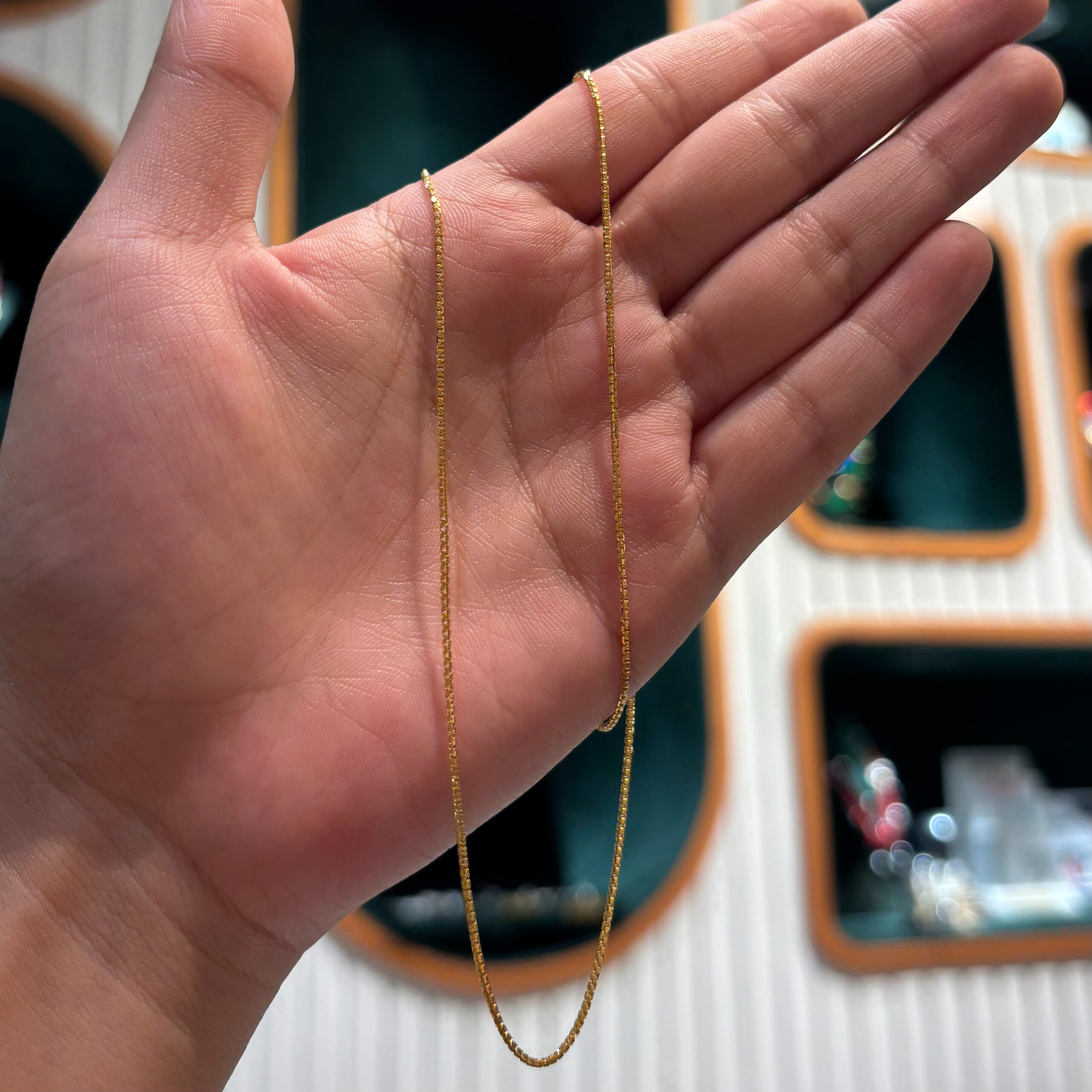 CHAIN ( 22KT GOLD)