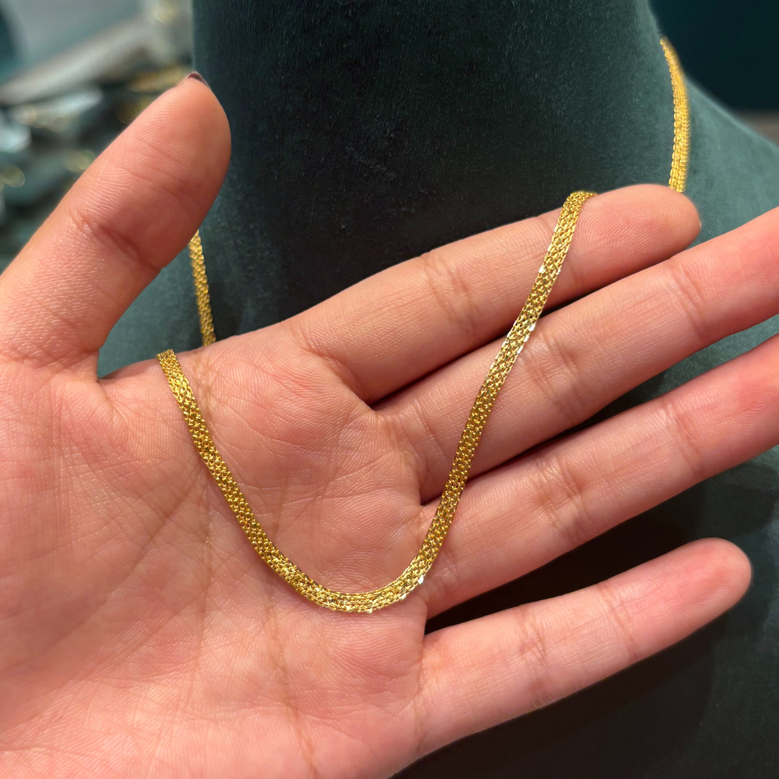 CHAIN ( 22KT GOLD)