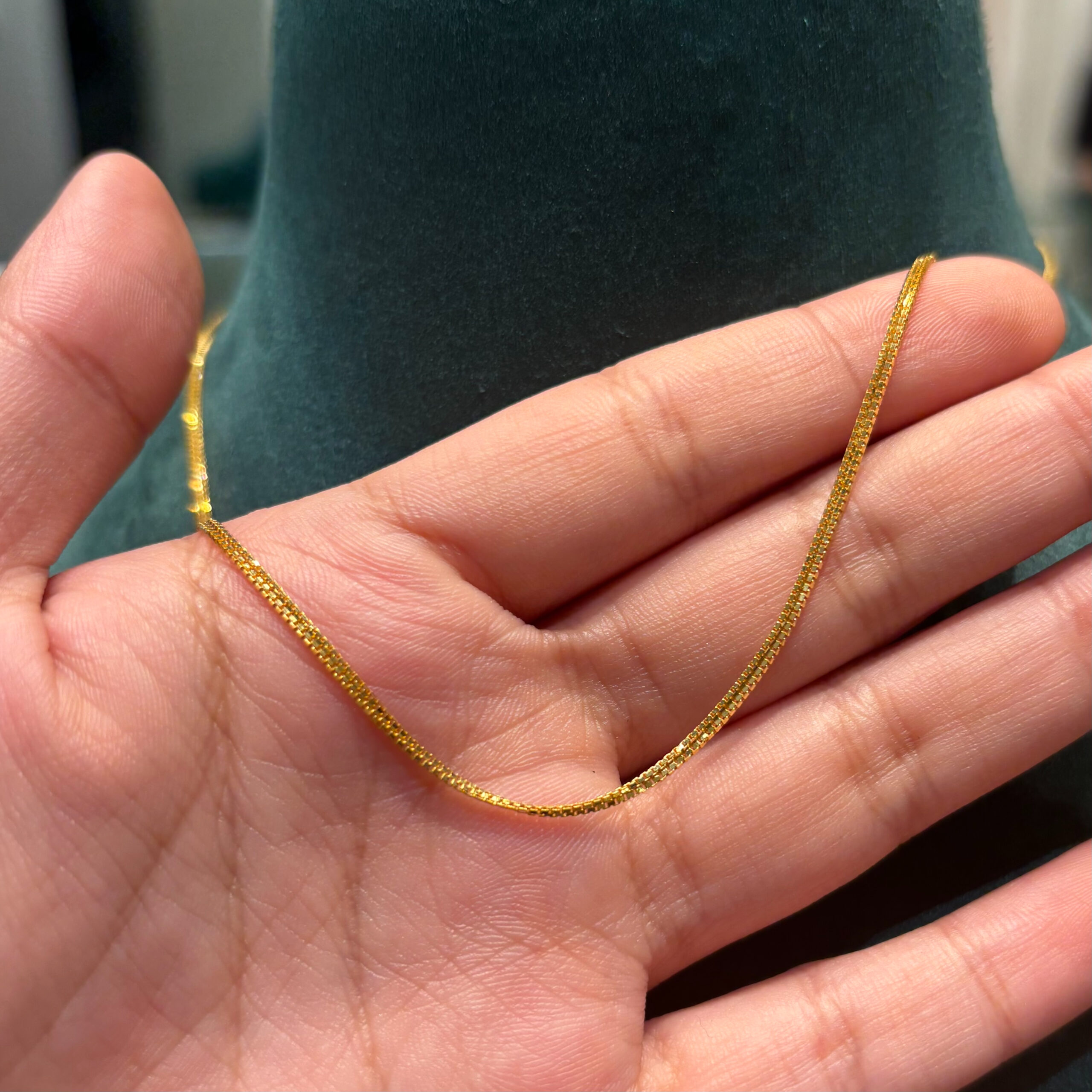 CHAIN ( 22KT GOLD)
