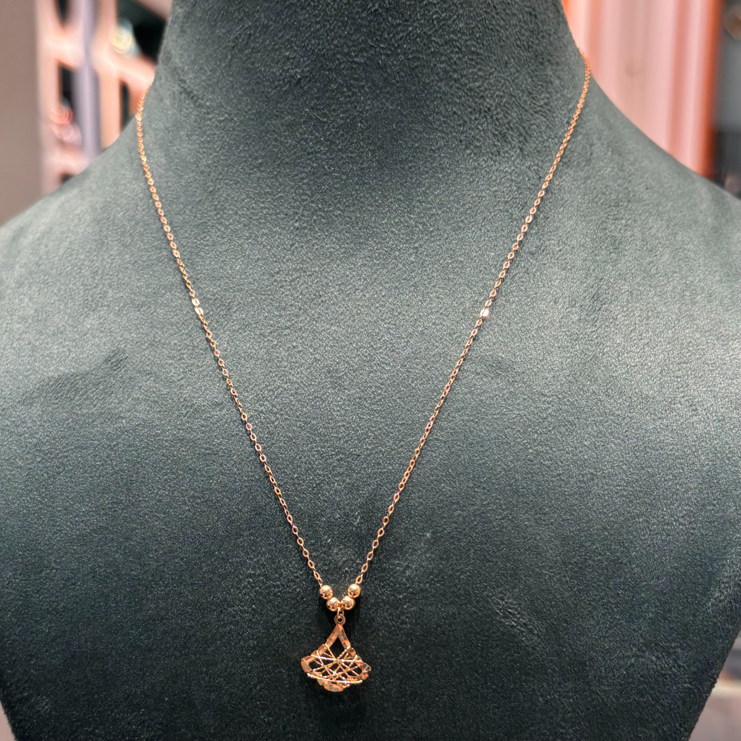 CHAIN ( 18KT GOLD)