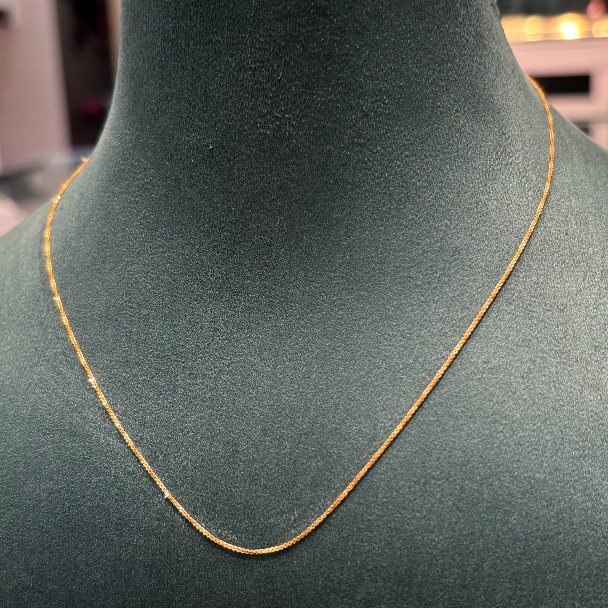 CHAIN ( 18KT GOLD)