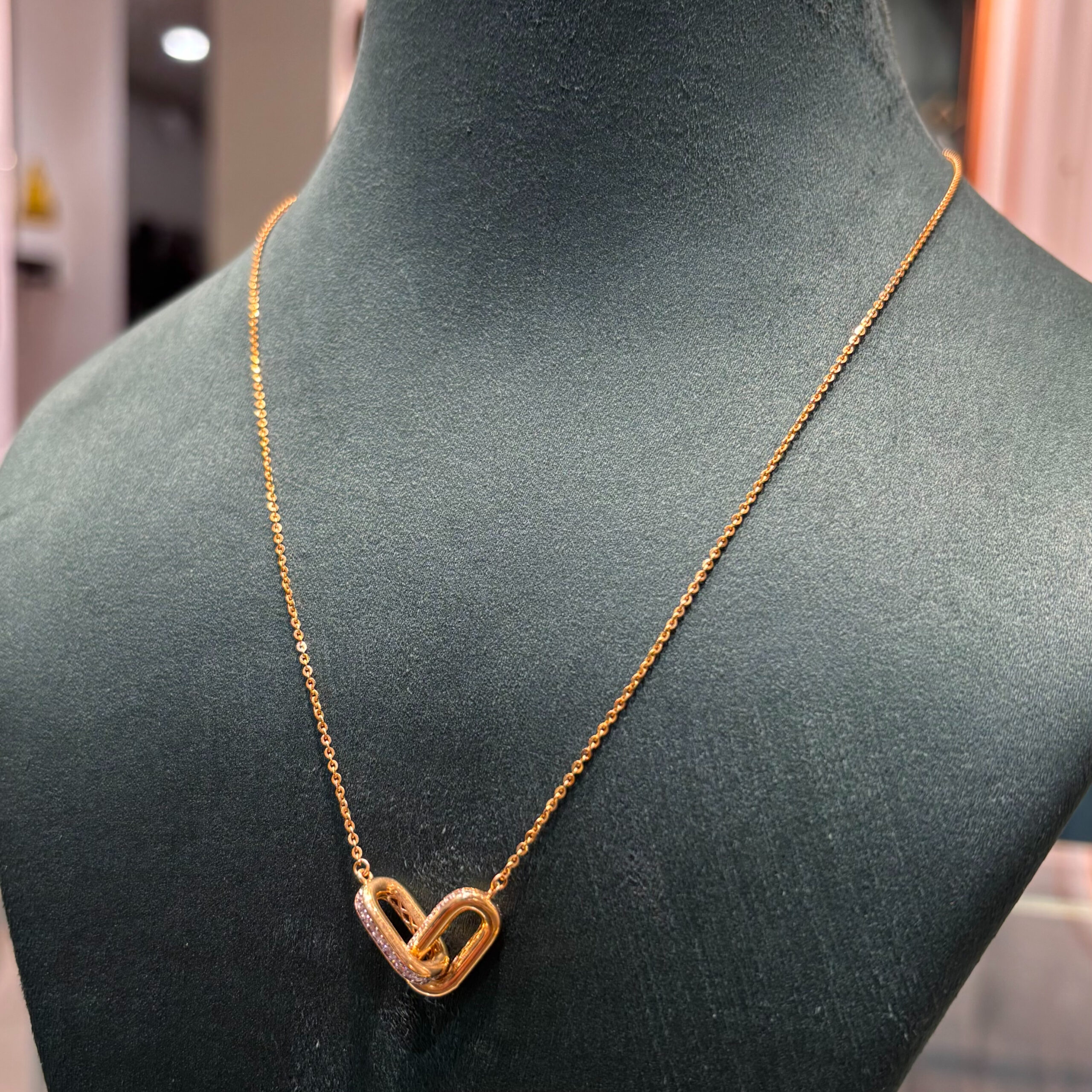 CHAIN ( 18KT GOLD)