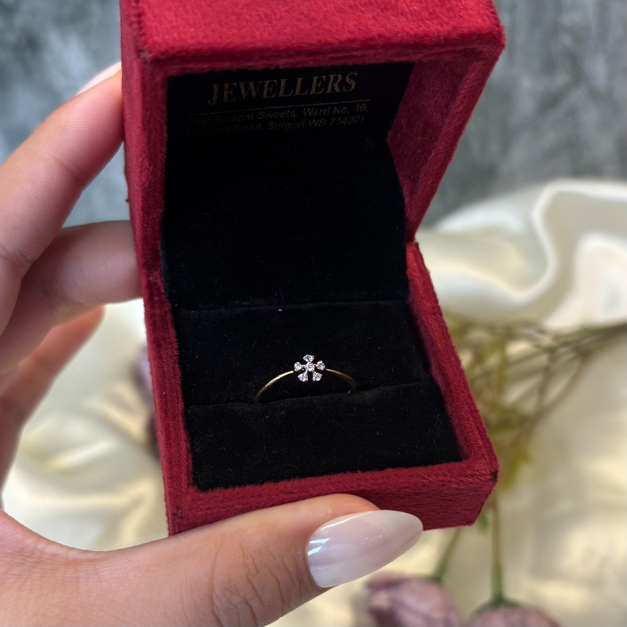 DIAMOND RING ( 9KT GOLD)