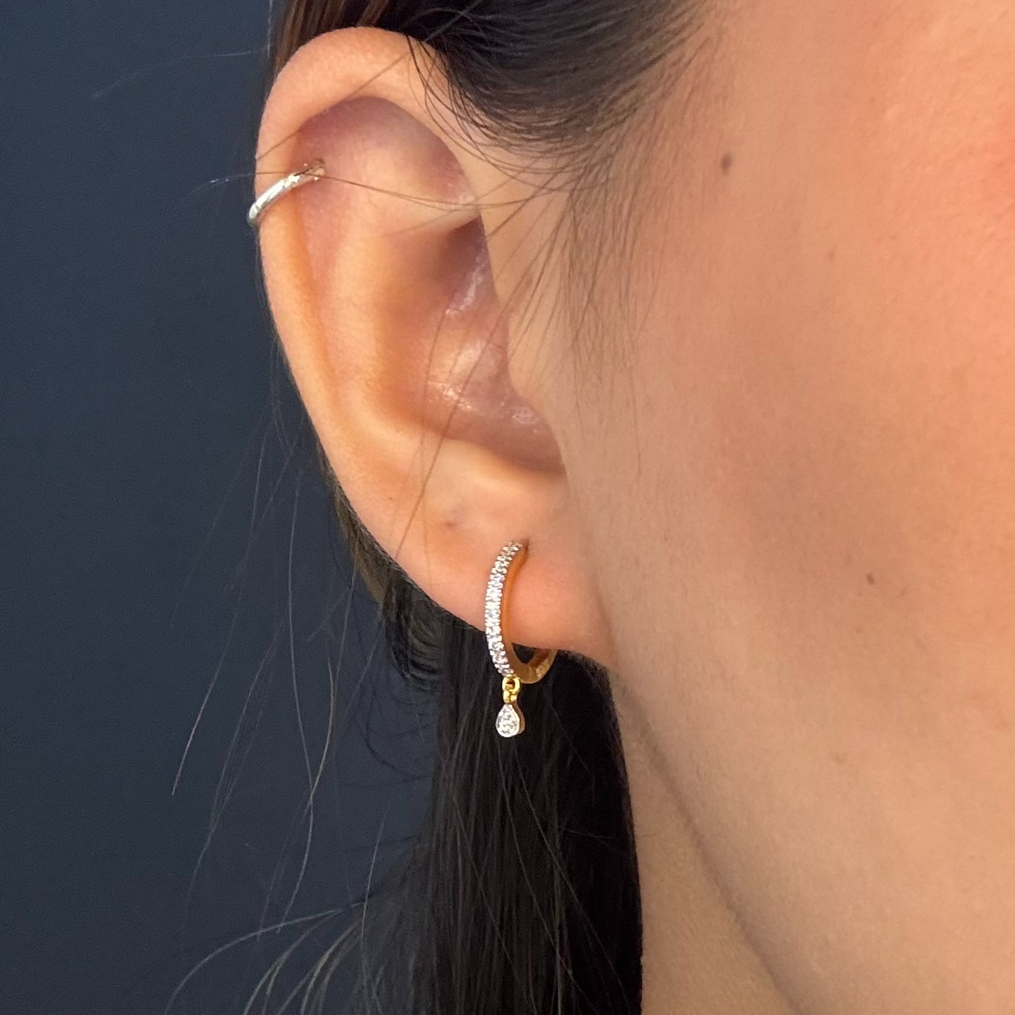 DIAMOND EARRING ( 18KT GOLD)