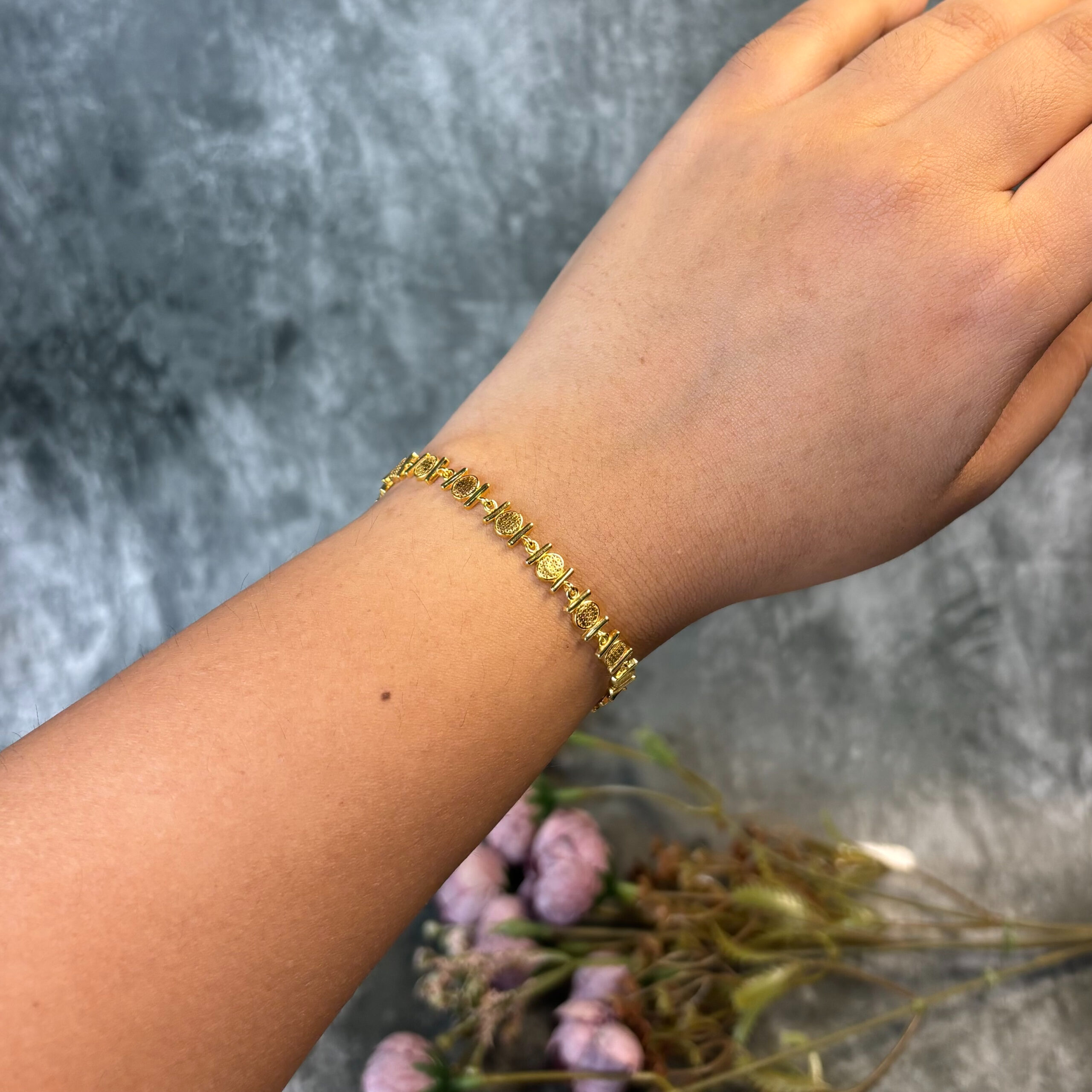 BRACELET ( 9KT GOLD)