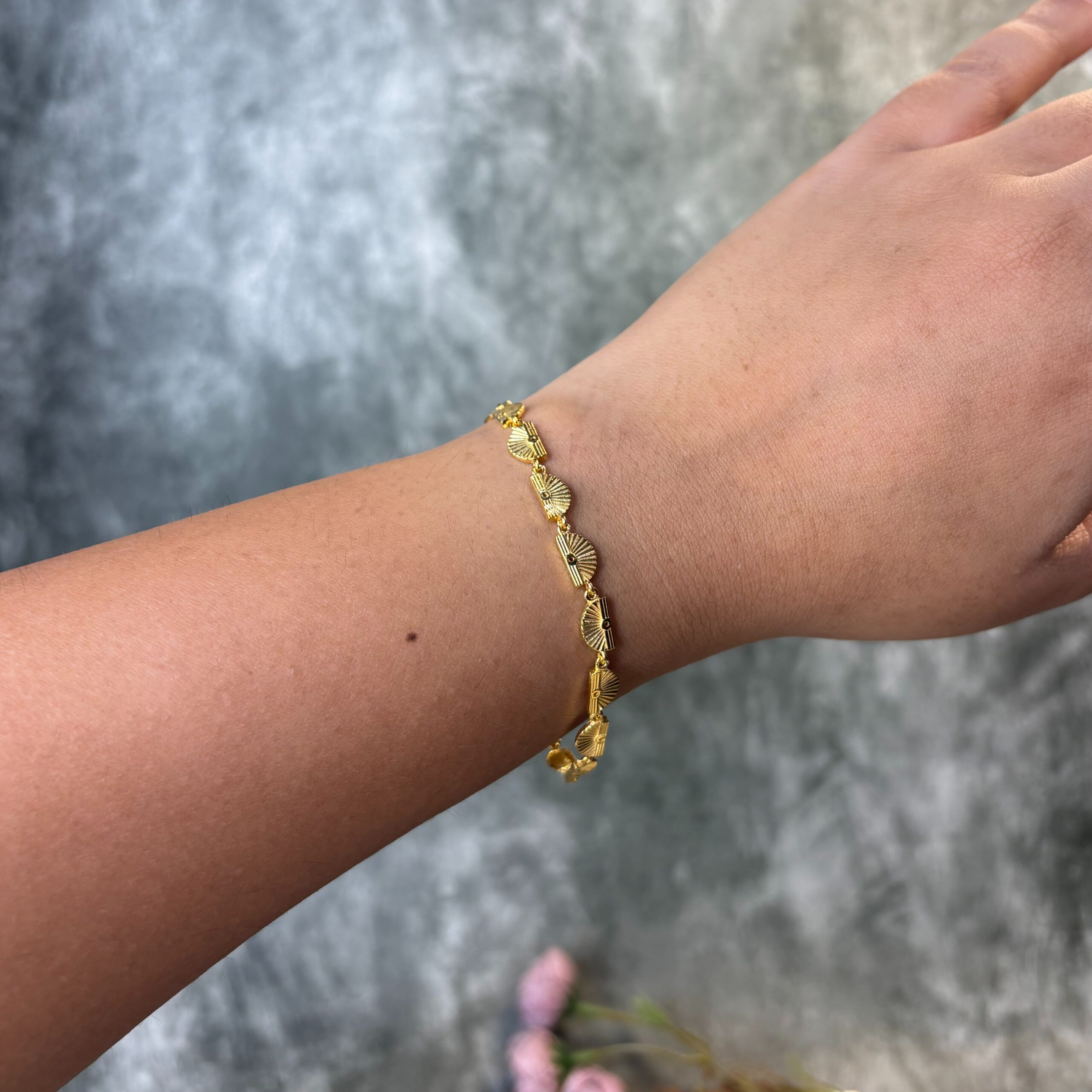 BRACELET ( 9KT GOLD)
